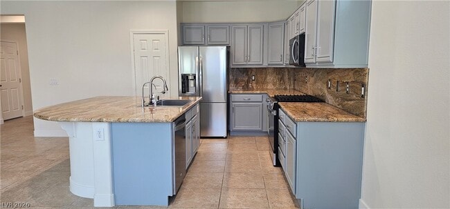 Building Photo - 8066 Sunset Creek St