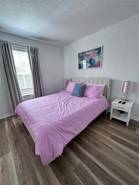 Building Photo - 428 Miramar Ave