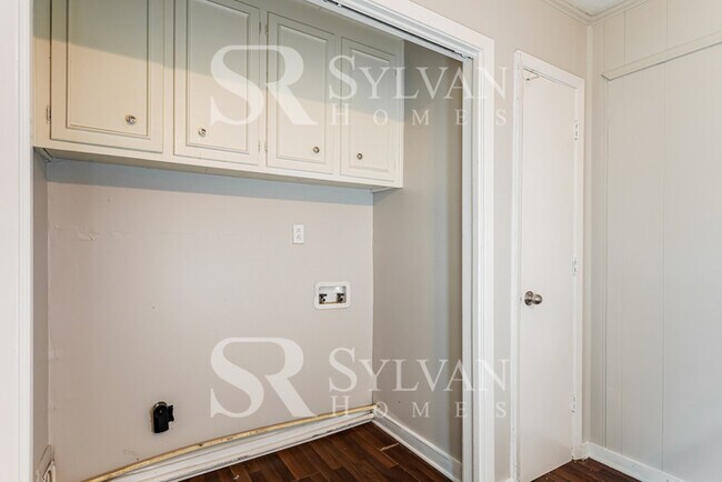 Building Photo - Living where You Love is Good for your Heart!