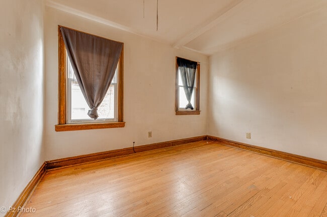 Building Photo - 4759 S Springfield Ave