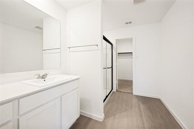 Building Photo - 4013 Drifters Bnd Dr