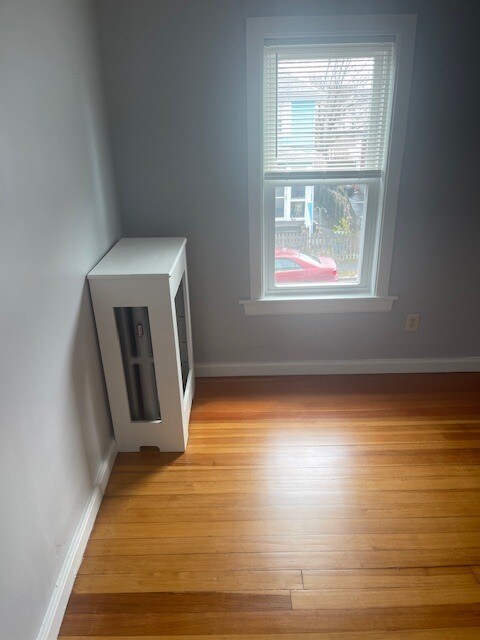 Building Photo - 16 Hanna St