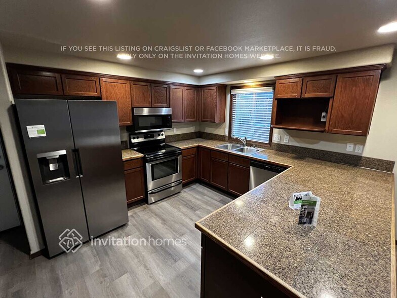 Building Photo - 4822 145th Pl NE