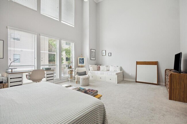 Building Photo - 422 McGowen St