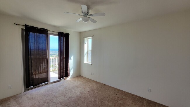 Building Photo - Kahiwelo at Makakilo 3 bedroom home for rent