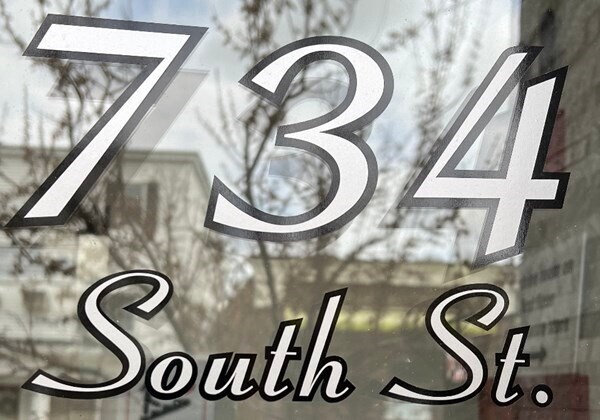 Building Photo - 734 South St