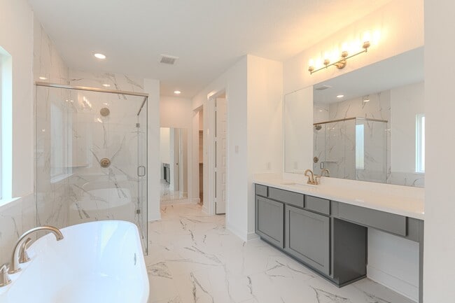 Building Photo - 215 Warbler Song Dr