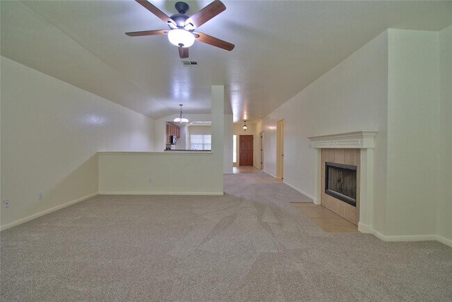 Building Photo - 7749 Squirrel Hollow Dr