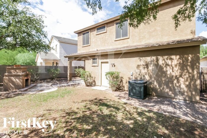 Building Photo - 3767 E Stampede Dr