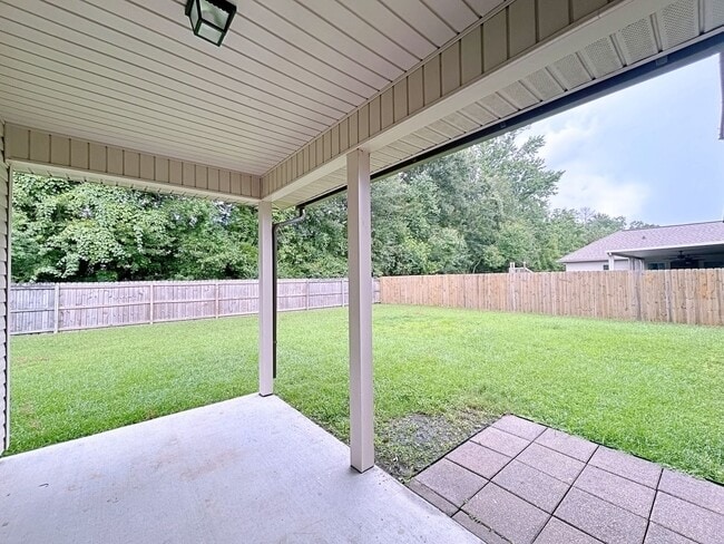 Building Photo - 4 Bedroom House In Ascension Parish with C...