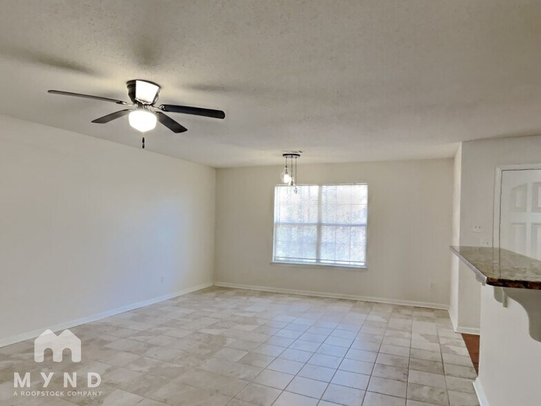 Building Photo - 4294 Defoors Farm Trail