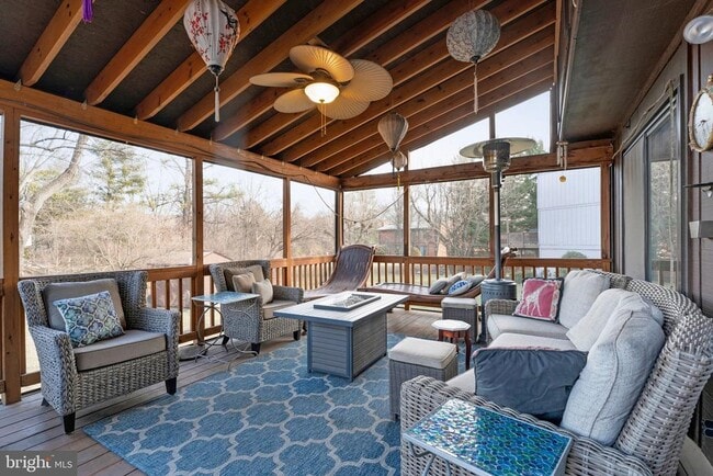 Building Photo - 1016 Trinity Gate St