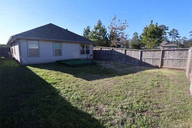 Building Photo - 1603 Oleander Grns Dr