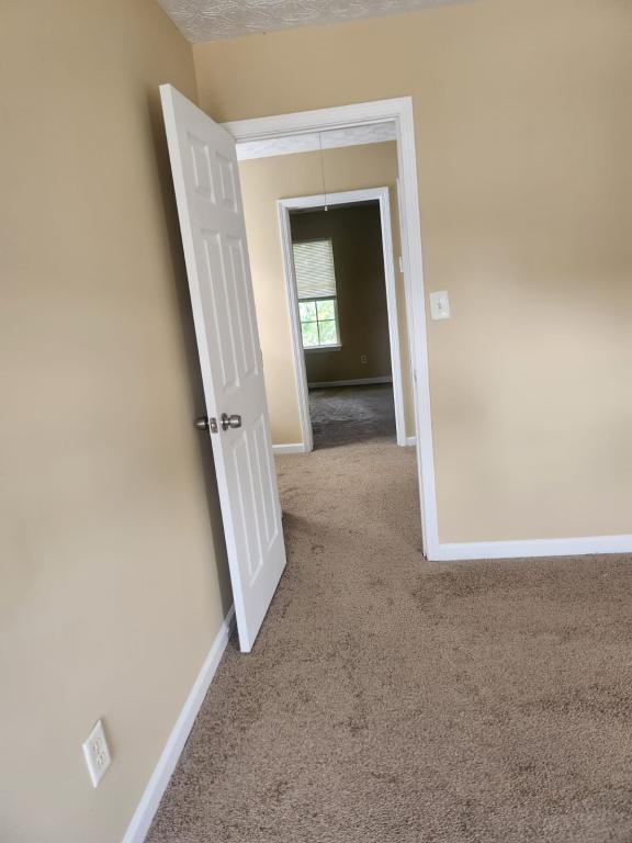 Building Photo - 3001 Falling Water Point