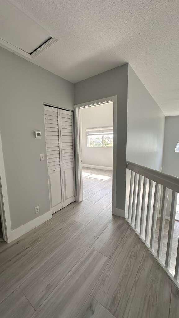 Building Photo - 50 Desford Ln