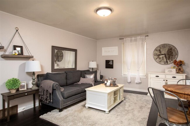 Building Photo - **Coming Soon in June** Beautifully updated Shadle Park 3 Bed 2 Bath Rancher will all the updates...