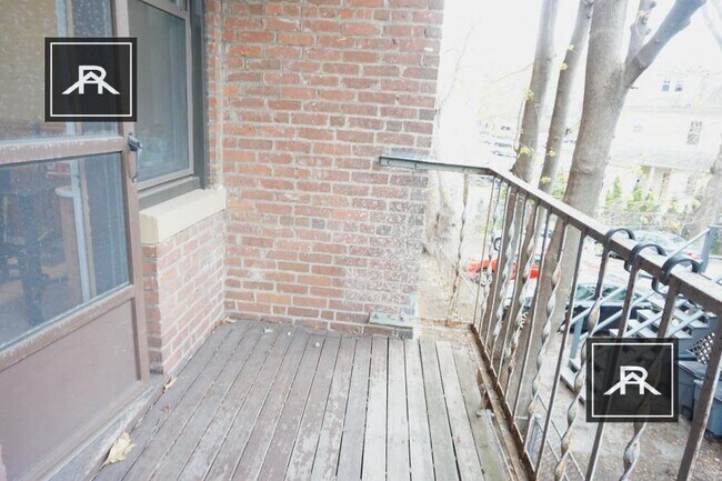 Building Photo - 2 bedroom in Brighton MA 02135