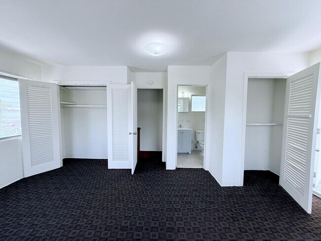 Building Photo - 507 Conniston Rd