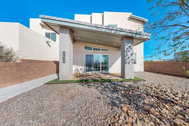 Building Photo - 2639 Stryker Road Southeast