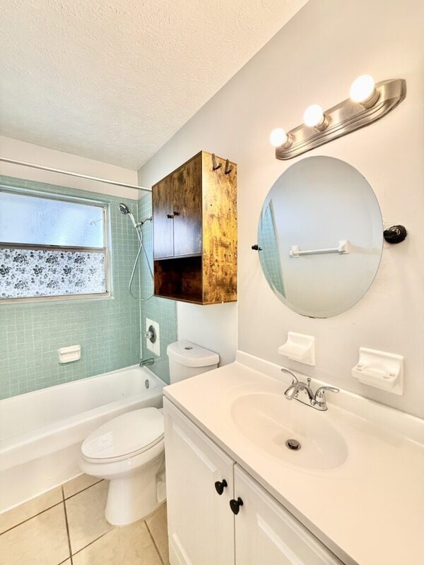 Building Photo - 1339 Eagleview Dr