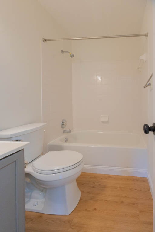 Building Photo - Lovely Townhome in Stone River