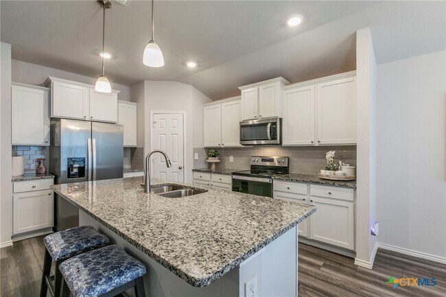 Building Photo - 3130 Wigeon Wy
