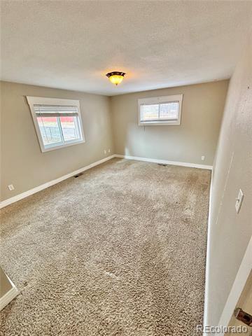 Building Photo - 4995 Vallejo St