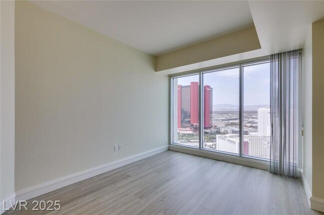 Building Photo - Luxury High-Rise Living at SKY | 29th Floo...