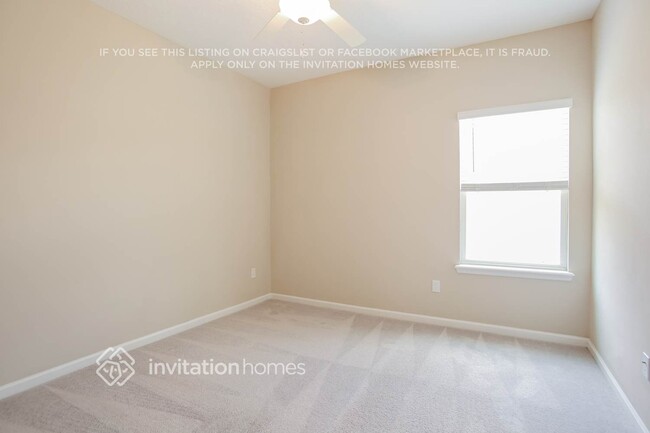 Building Photo - 11381 Oyster Creek Rd