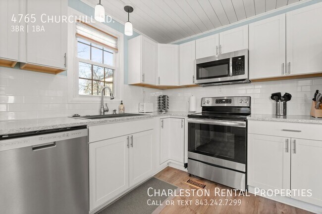 Building Photo - 4765 Churchill Rd