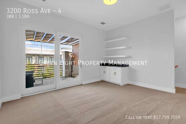 Building Photo - 3200 Ross Ave