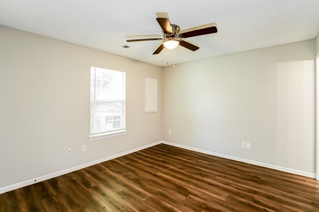 Building Photo - 3 BR/2BA | Newly Renovated Single Family Home | 1-Car Garage Parking | Great backyard!