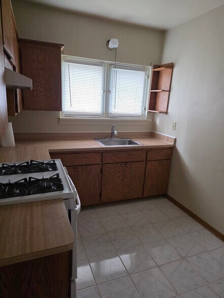Building Photo - 2955 N 66th St