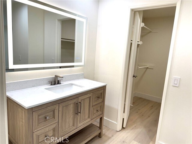 Building Photo - 4648 Park Granada