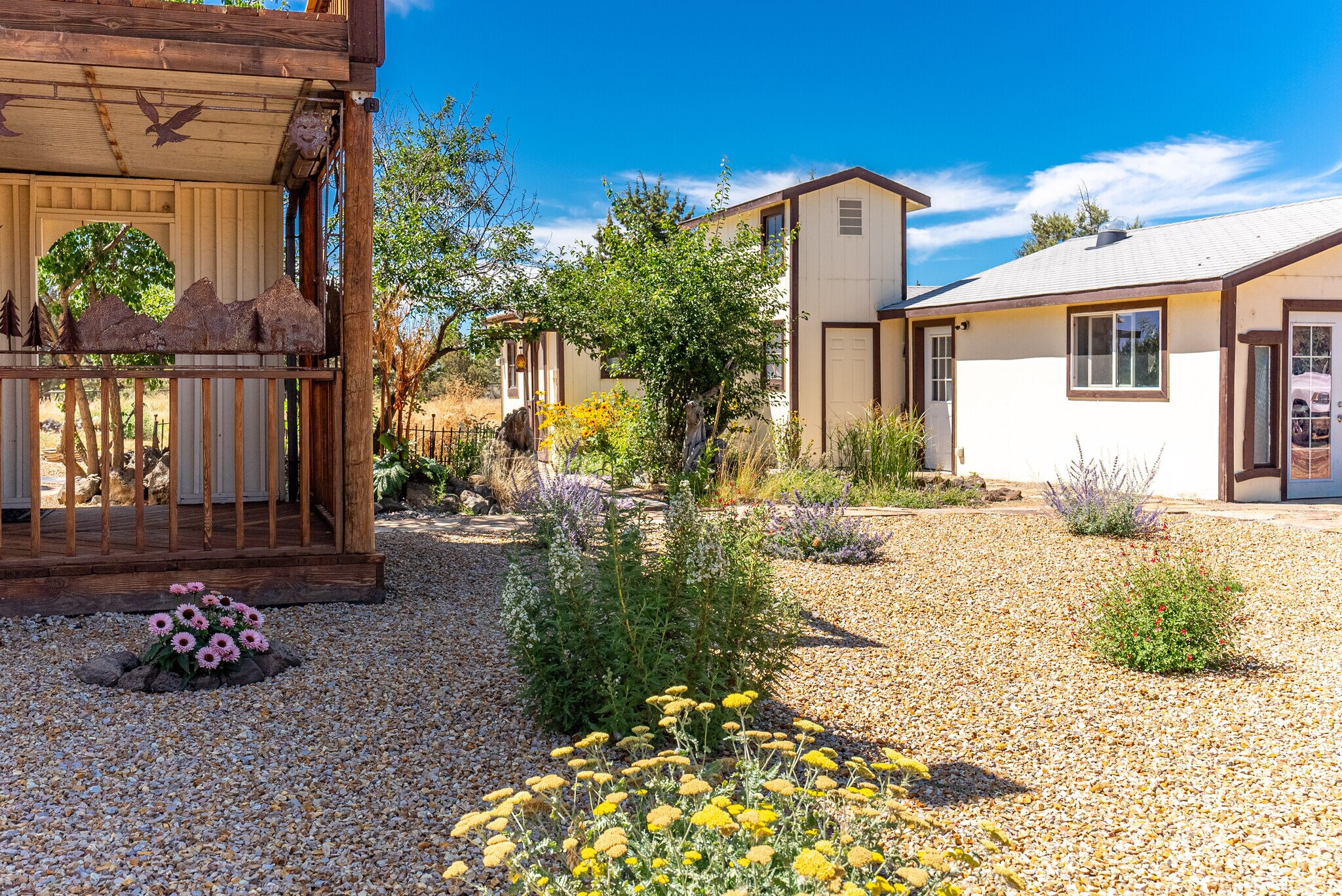 Building Photo - 4455 NE Vaughn Ave