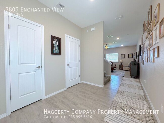 Building Photo - 7805 Enchanted View Dr