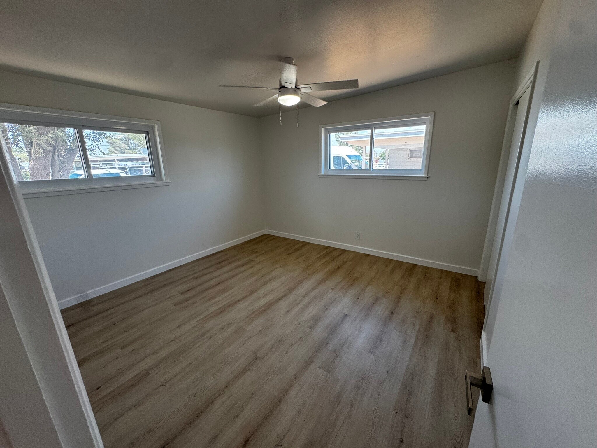 Building Photo - 5102 Beals Dr