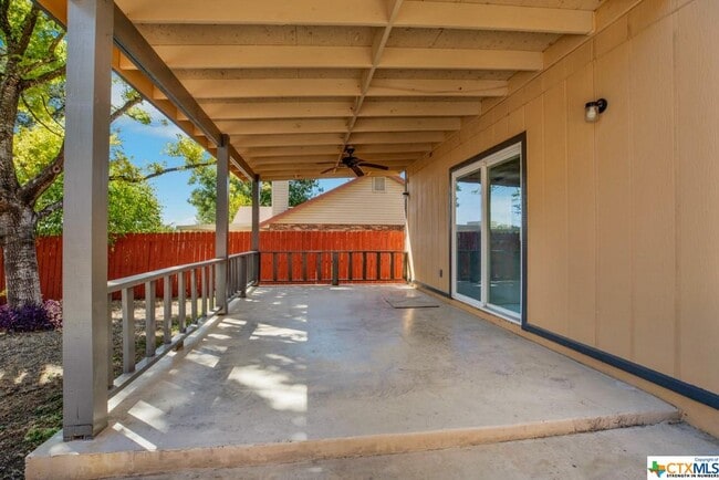 Building Photo - 650 Freiling