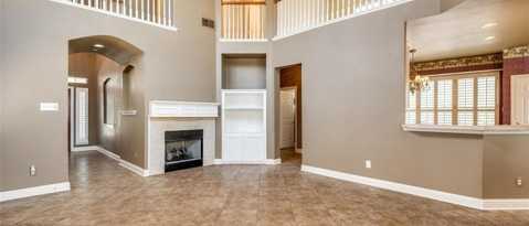 Building Photo - 452 Richmond St