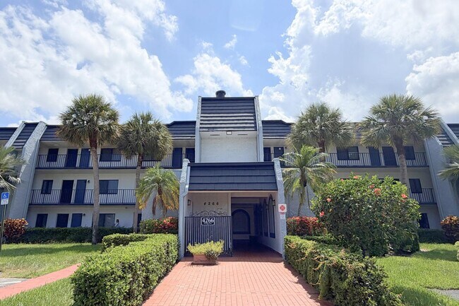 Building Photo - 4266 Deste Ct