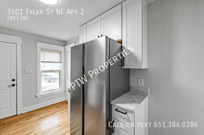 Building Photo - 3101 NE Tyler St
