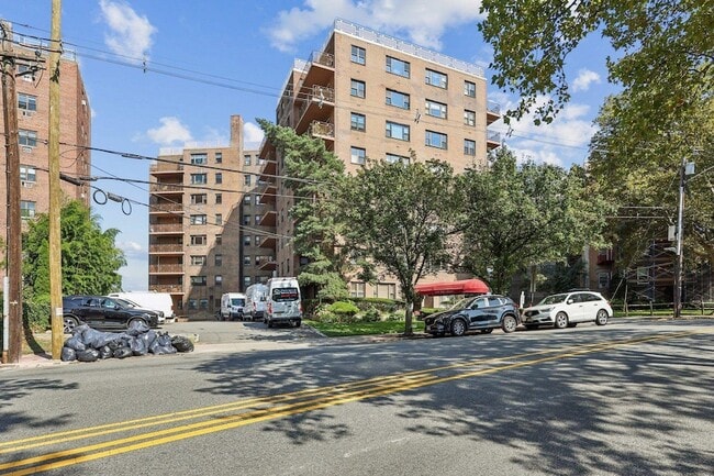 Building Photo - 8800 JFK Blvd E