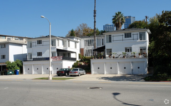 Building Photo - 1966 S Beverly Glen Blvd