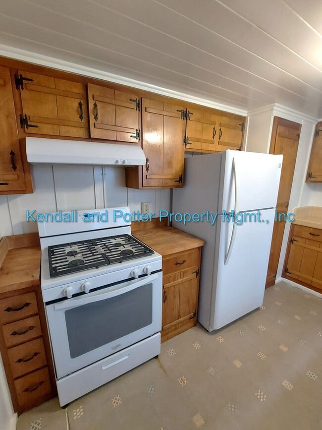 Building Photo - Amazing Beach House Near Twin Lakes Beach!!