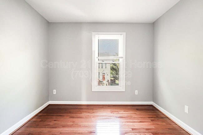 Building Photo - 20964 Promontory Square