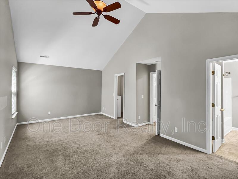 Building Photo - 109 Chardonnay Rd