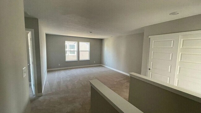 Building Photo - 17195 Seaboard Pl