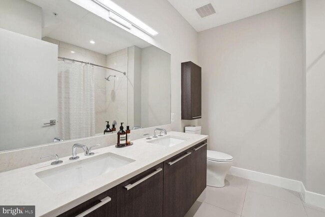 Building Photo - 1628 11th St NW