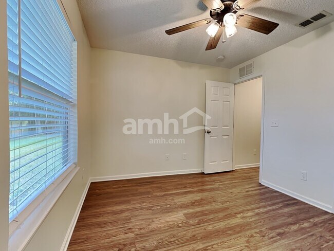 Building Photo - 12649 Brown Jersey Ct