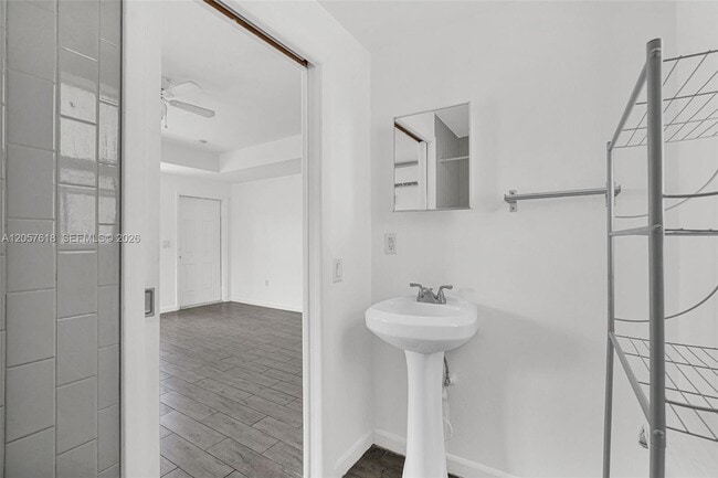 Building Photo - 529 NW 88th St